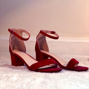 Bella Marie Women's Strappy Block Heel Sandal